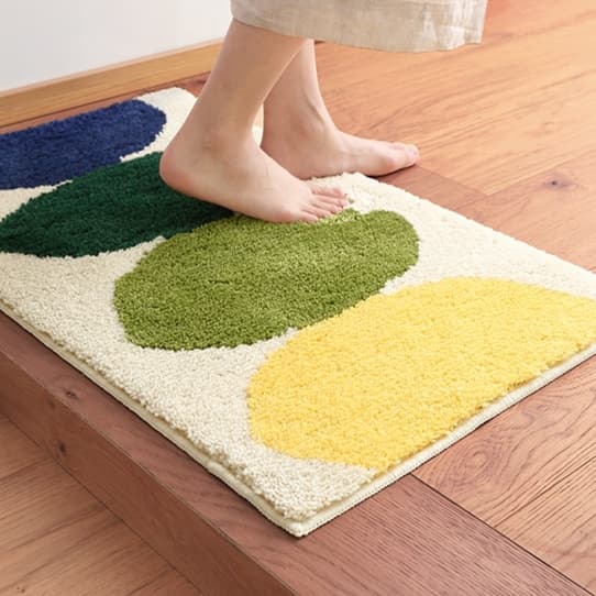 しずく模様のふわふわ玄関マット
